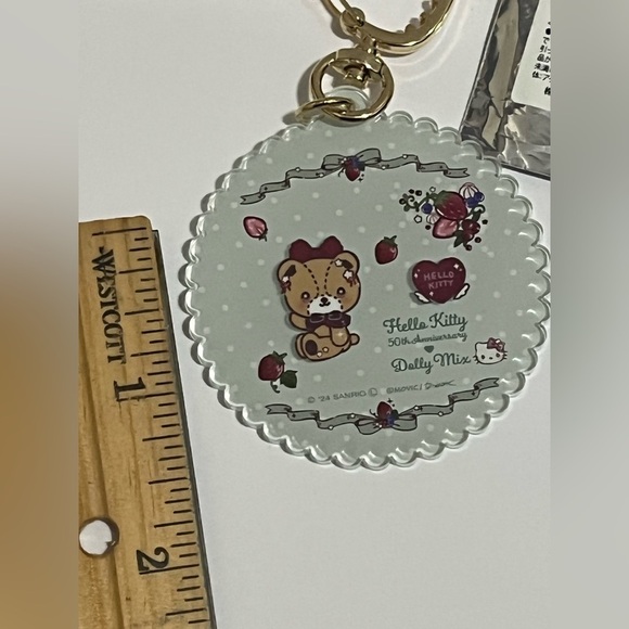 Hello Kitty 50th Anniversary Blind Bag Tiny Chum Acrylic Key Holder - Picture 6 of 6